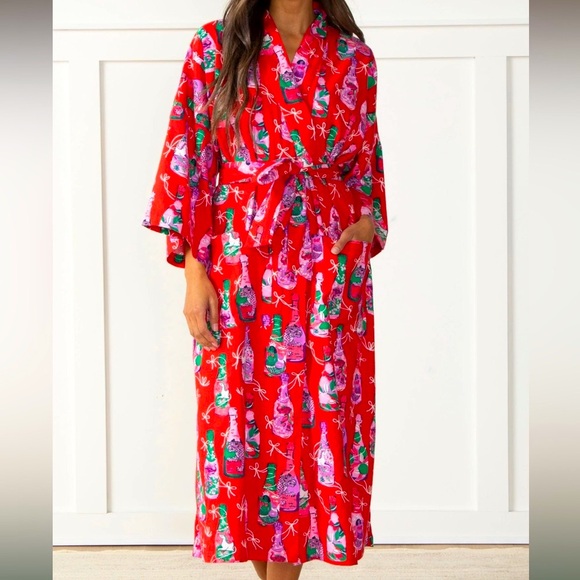 Printfresh Brushed Twill Robe Red “Pop the Bubbly” Champagne Bottles Print -S/M - Picture 2 of 12